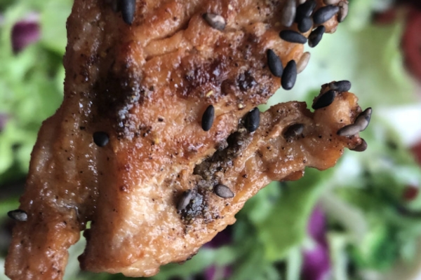 ?沙拉是什么味道 水果加蔬菜 ?沙拉是什么味道 水果加蔬菜