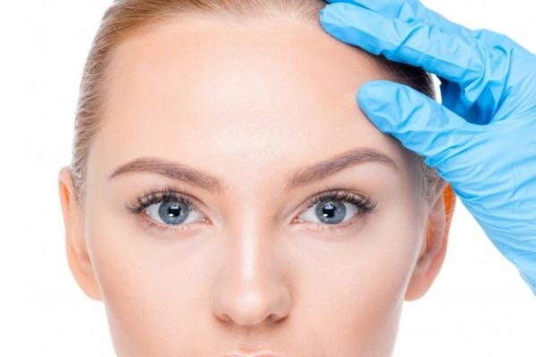 一到春天臉上就過敏 換季春天面部皮膚過敏怎么辦 一到春天臉上就過敏 換季春天面部皮膚過敏怎么辦