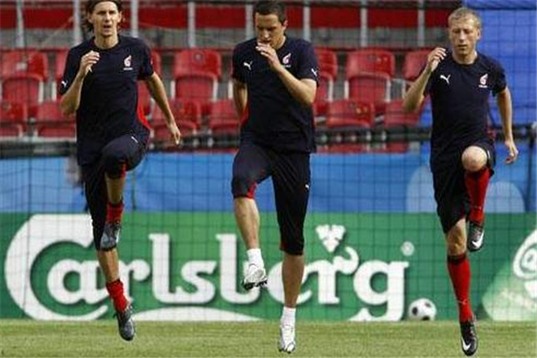 高抬腿可以瘦肚子嗎 要掌握正確姿勢(shì) 高抬腿可以瘦肚子嗎 要掌握正確姿勢(shì)