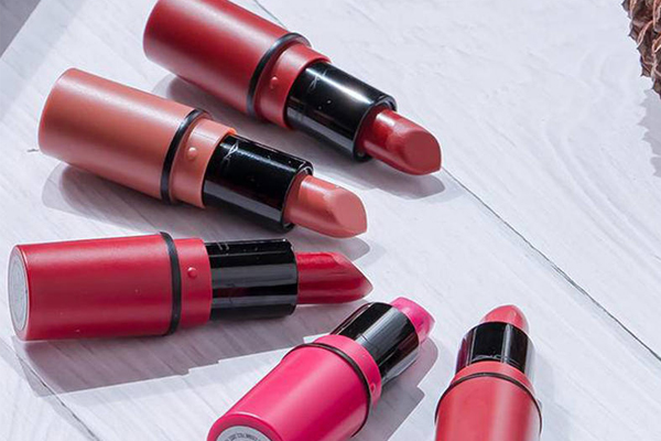 迷你mac口紅試色 迷你mac口紅疊涂方法 迷你mac口紅試色 迷你mac口紅疊涂方法