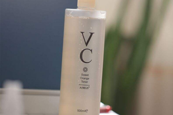 藍(lán)銅勝肽和vc能一起用嗎 可以安心疊擦 藍(lán)銅勝肽和vc能一起用嗎 可以安心疊擦