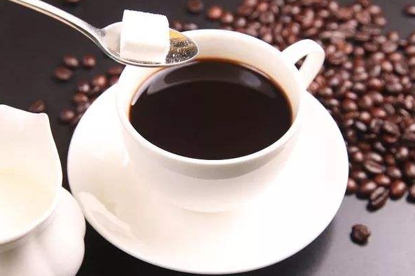 咖啡可以加牛奶嗎 肯定可以 咖啡可以加牛奶嗎 肯定可以