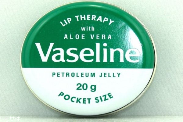 凡士林可以涂臉嗎 凡士林可以護膚保濕 凡士林可以涂臉嗎 凡士林可以護膚保濕