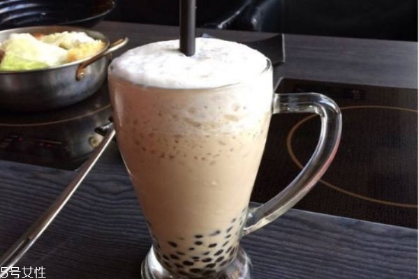 孕婦喝了奶茶會(huì)怎樣 孕婦喝奶茶的注意事項(xiàng) 孕婦喝了奶茶會(huì)怎樣 孕婦喝奶茶的注意事項(xiàng)