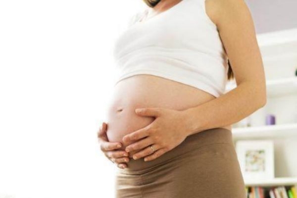 孕婦羊水多好不好 喝水多會(huì)導(dǎo)致羊水多嗎 孕婦羊水多好不好 喝水多會(huì)導(dǎo)致羊水多嗎