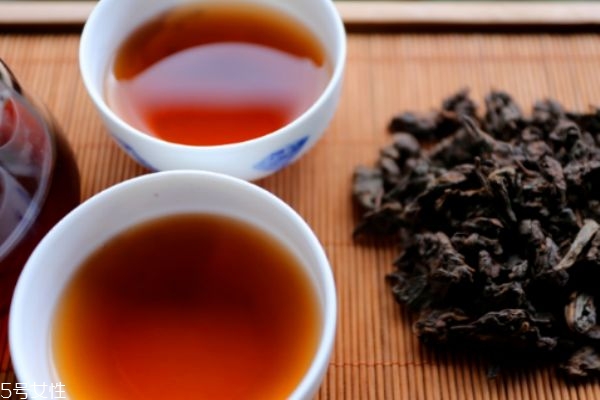 喝黑茶的好處和壞處 關(guān)于黑茶的認(rèn)識(shí)誤區(qū) 喝黑茶的好處和壞處 關(guān)于黑茶的認(rèn)識(shí)誤區(qū)