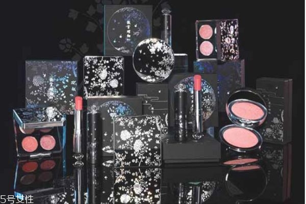 故宮口紅多少錢 故宮彩妝系列 故宮口紅多少錢 故宮彩妝系列