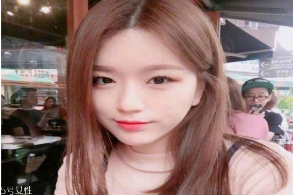 染頭發(fā)過(guò)敏怎么辦 2019年流行發(fā)色大全 染頭發(fā)過(guò)敏怎么辦 2019年流行發(fā)色大全