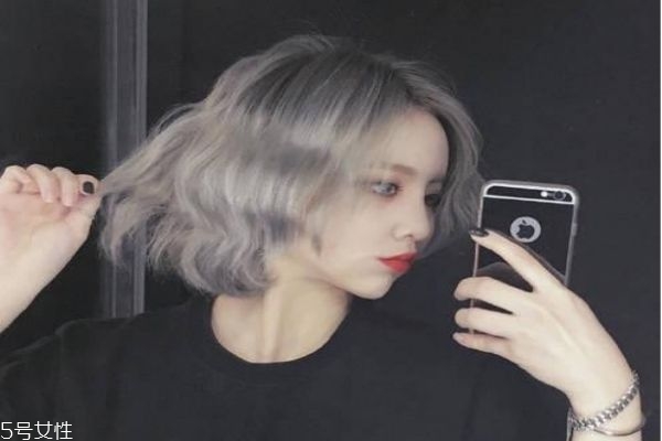 染頭發(fā)過(guò)敏怎么辦 2019年流行發(fā)色大全 染頭發(fā)過(guò)敏怎么辦 2019年流行發(fā)色大全