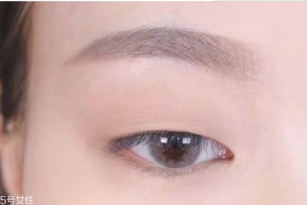 單眼皮紅色眼影怎么畫 拯救你的單眼皮 單眼皮紅色眼影怎么畫 拯救你的單眼皮