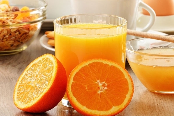 果汁可以加蜂蜜嗎 加了更好喝 果汁可以加蜂蜜嗎 加了更好喝