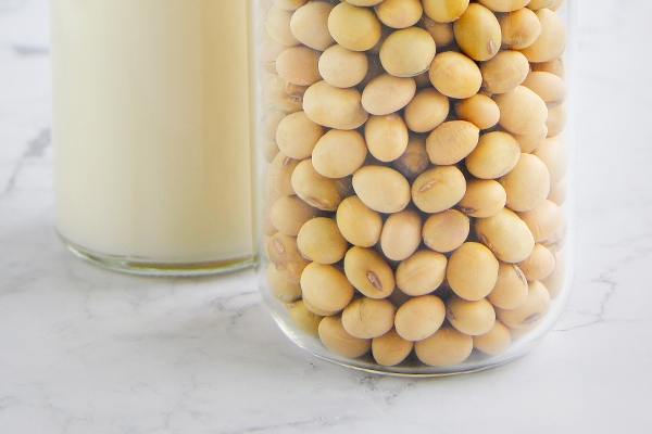 豆?jié){可以加蜂蜜嗎 不宜這樣搭配 豆?jié){可以加蜂蜜嗎 不宜這樣搭配