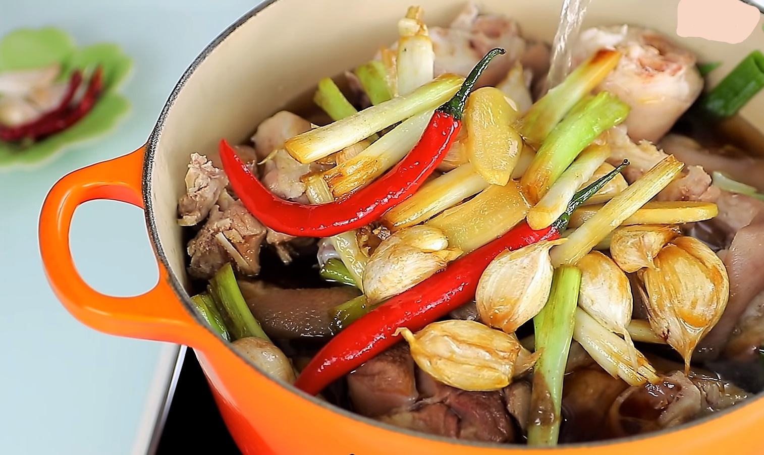 古早味鹵豬腳的做法及配料 古早味鹵豬腳的做法及配料