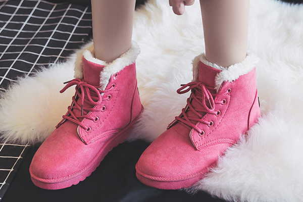 雪地靴洗了發(fā)硬怎么辦？雪地靴洗壞了怎么辦？