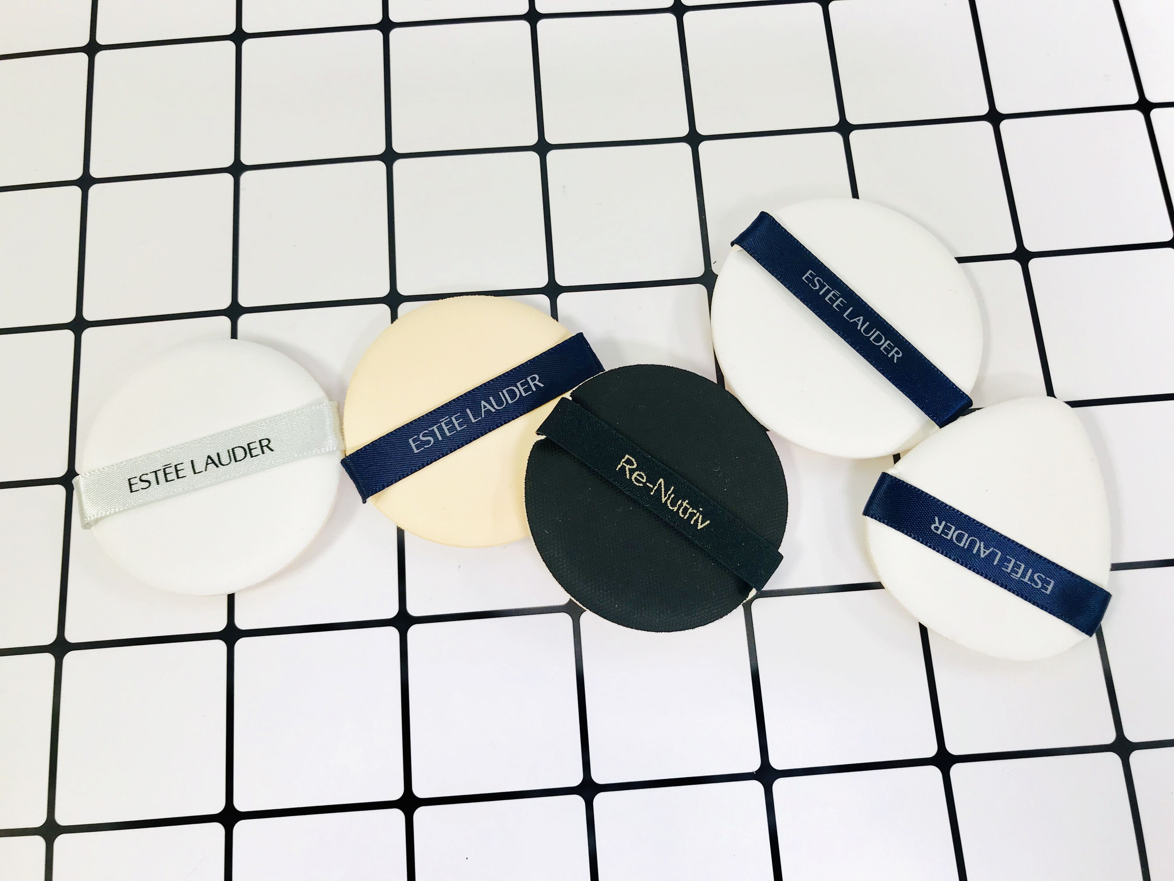 雅詩蘭黛氣墊哪個(gè)最好用 雅詩蘭黛全系列5款氣墊大pk 雅詩蘭黛氣墊哪個(gè)最好用 雅詩蘭黛全系列5款氣墊大pk