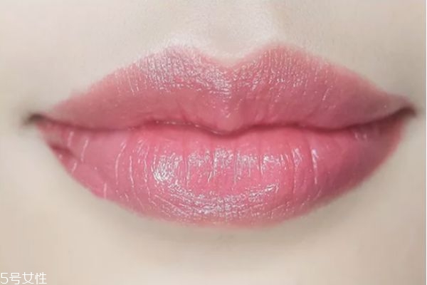 嬌蘭圣誕限量口紅有哪些顏色 嬌蘭圣誕2018限量試色 嬌蘭圣誕限量口紅有哪些顏色 嬌蘭圣誕2018限量試色