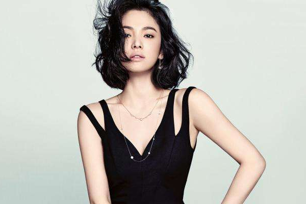 護(hù)膚品什么時(shí)候用最好 3個(gè)黃金時(shí)間 護(hù)膚品什么時(shí)候用最好 3個(gè)黃金時(shí)間