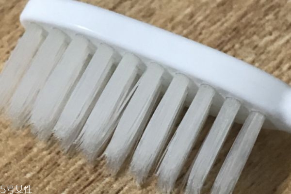 惠百施和獅王哪個好 惠百施性價比較高 惠百施和獅王哪個好 惠百施性價比較高