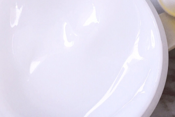 日本薏仁面霜效果如何 反饋平平 日本薏仁面霜效果如何 反饋平平