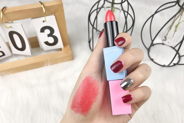 學(xué)生用什么口紅好 適合學(xué)生黨的口紅推薦 學(xué)生用什么口紅好 適合學(xué)生黨的口紅推薦