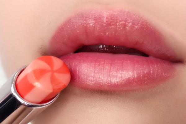 2019大牌口紅新品盤點 蘭蔻圣羅蘭迪奧新品哪家強 2019大牌口紅新品盤點 蘭蔻圣羅蘭迪奧新品哪家強