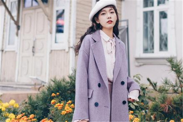 冬季大衣里面穿什么 搭出新鮮感 冬季大衣里面穿什么 搭出新鮮感