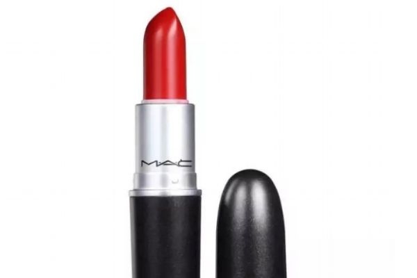 滋潤又顯白的口紅推薦 滋潤的大牌口紅排行榜 滋潤又顯白的口紅推薦 滋潤的大牌口紅排行榜