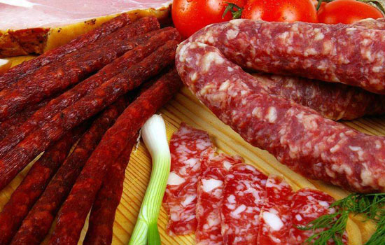 香腸和臘腸的區(qū)別 各具風(fēng)味 香腸和臘腸的區(qū)別 各具風(fēng)味