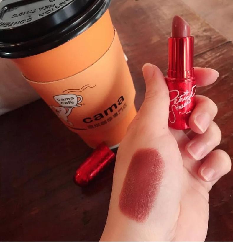 mac和patrickstarrr聯(lián)名彩妝有什么 紅寶石限定美翻了 mac和patrickstarrr聯(lián)名彩妝有什么 紅寶石限定美翻了