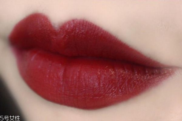 哪個牌子的口紅最好用 2019最火的口紅色號 哪個牌子的口紅最好用 2019最火的口紅色號