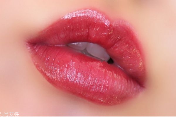 ysl銀管唇釉11多少錢 ysl銀管愛心唇釉11 ysl銀管唇釉11多少錢 ysl銀管愛心唇釉11