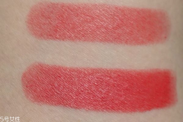香奈兒絲絨口紅43什么顏色 香奈兒絲絨43真人試色 香奈兒絲絨口紅43什么顏色 香奈兒絲絨43真人試色
