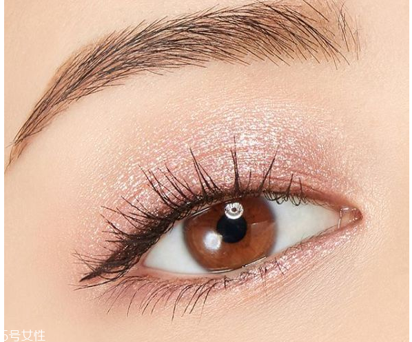 最火的液體眼影 這些液體眼影值得入 最火的液體眼影 這些液體眼影值得入