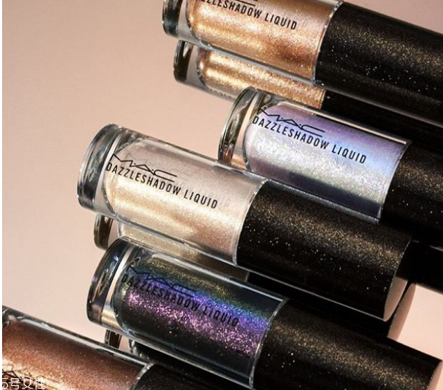 最火的液體眼影 這些液體眼影值得入 最火的液體眼影 這些液體眼影值得入