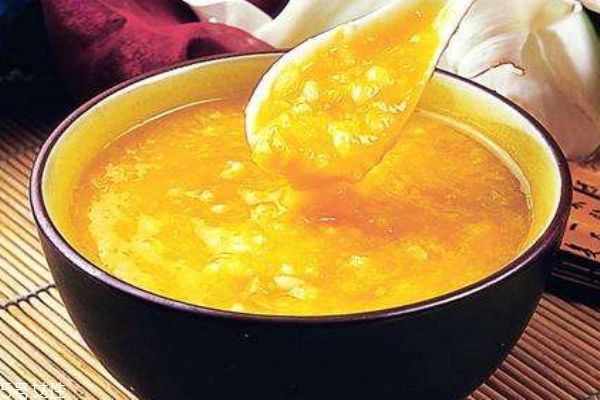 韓式南瓜粥的做法 這樣熬出來的南瓜粥超級(jí)好喝 韓式南瓜粥的做法 這樣熬出來的南瓜粥超級(jí)好喝