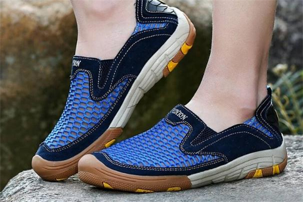 涉水鞋平時(shí)能穿嗎 看具體場(chǎng)合 涉水鞋平時(shí)能穿嗎 看具體場(chǎng)合