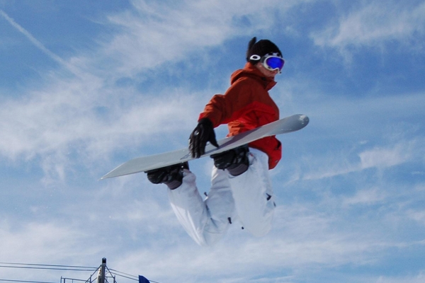 滑雪要準(zhǔn)備哪些東西 這些都是必備品 滑雪要準(zhǔn)備哪些東西 這些都是必備品