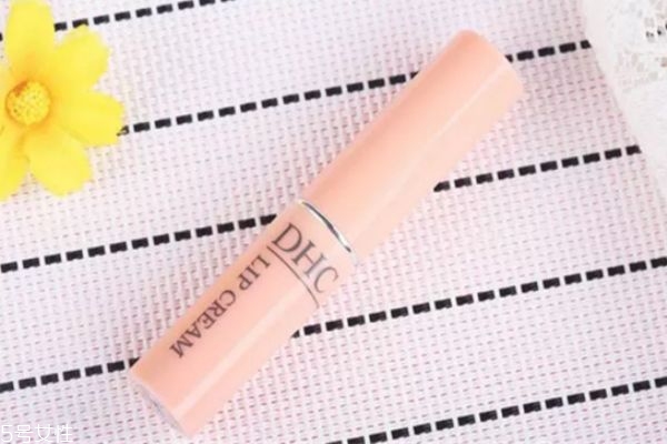 dhc潤唇膏男士能用嗎 男士唇膏推薦 dhc潤唇膏男士能用嗎 男士唇膏推薦