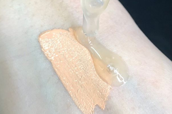 雅詩蘭黛小棕瓶用法大解析 小棕瓶8大神用法 雅詩蘭黛小棕瓶用法大解析 小棕瓶8大神用法