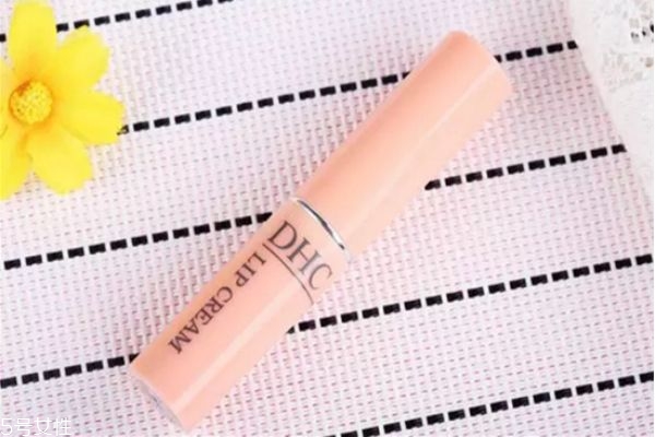 dhc唇膏批號在哪里 dhc潤唇膏生產(chǎn)批號查詢 dhc唇膏批號在哪里 dhc潤唇膏生產(chǎn)批號查詢