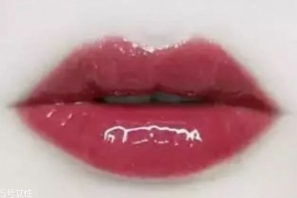 歐萊雅唇釉有哪些 歐萊雅唇釉試色 歐萊雅唇釉有哪些 歐萊雅唇釉試色