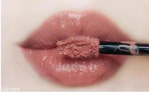 歐萊雅唇釉有哪些 歐萊雅唇釉試色 歐萊雅唇釉有哪些 歐萊雅唇釉試色