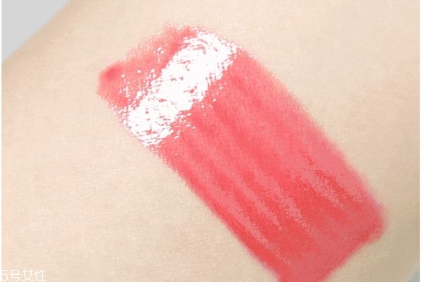 歐萊雅唇釉有哪些 歐萊雅唇釉試色 歐萊雅唇釉有哪些 歐萊雅唇釉試色