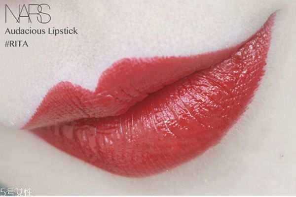nars敢耀唇膏有什么顏色 nars敢耀唇膏試色 nars敢耀唇膏有什么顏色 nars敢耀唇膏試色