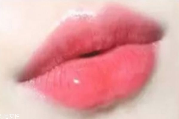 歐萊雅唇釉有哪些 歐萊雅唇釉試色 歐萊雅唇釉有哪些 歐萊雅唇釉試色