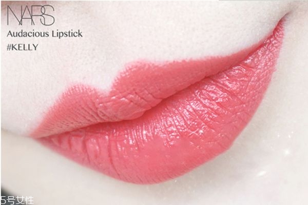 nars敢耀唇膏有什么顏色 nars敢耀唇膏試色 nars敢耀唇膏有什么顏色 nars敢耀唇膏試色