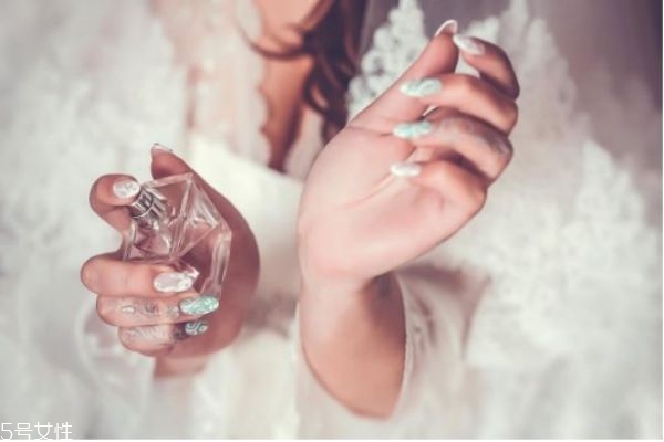 玫瑰香水有哪些 玫瑰香水推薦 玫瑰香水有哪些 玫瑰香水推薦