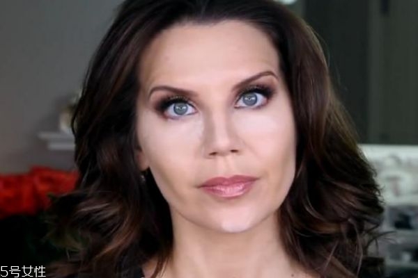 烘焙定妝法適合什么皮膚 所有膚質(zhì)都適合 烘焙定妝法適合什么皮膚 所有膚質(zhì)都適合