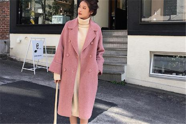 微胖的女生穿什么大衣好看 照這個(gè)版型挑 微胖的女生穿什么大衣好看 照這個(gè)版型挑