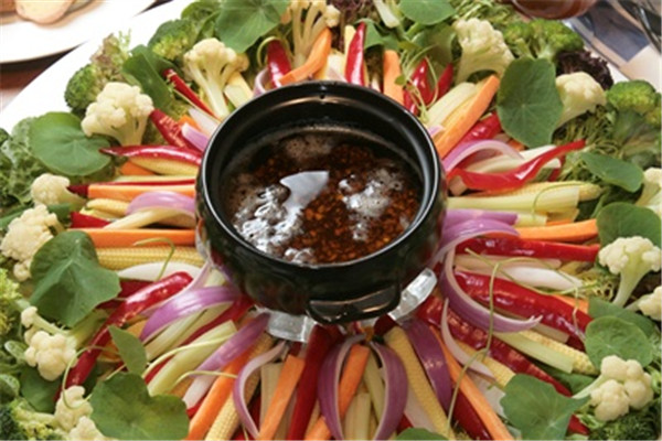 圣誕節(jié)吃什么傳統(tǒng)食物 8人份大餐菜單 圣誕節(jié)吃什么傳統(tǒng)食物 8人份大餐菜單